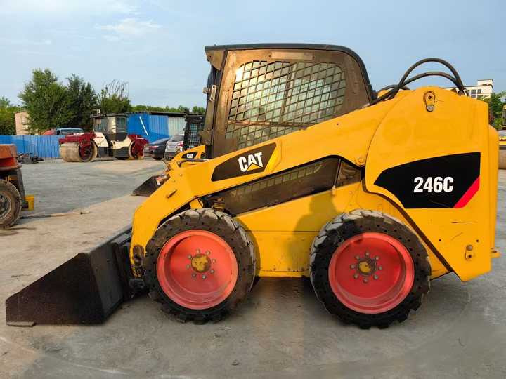 Used Caterpillar 246c Skid Steer in Stock for Sale 100% Original Caterpillar 246c 246d Skid Steer - Schranklader: afbeelding 2 Used Caterpillar 246c Skid Steer in Stock for Sale 100% Original Caterpillar 246c 246d Skid Steer - Schranklader: afbeelding 2