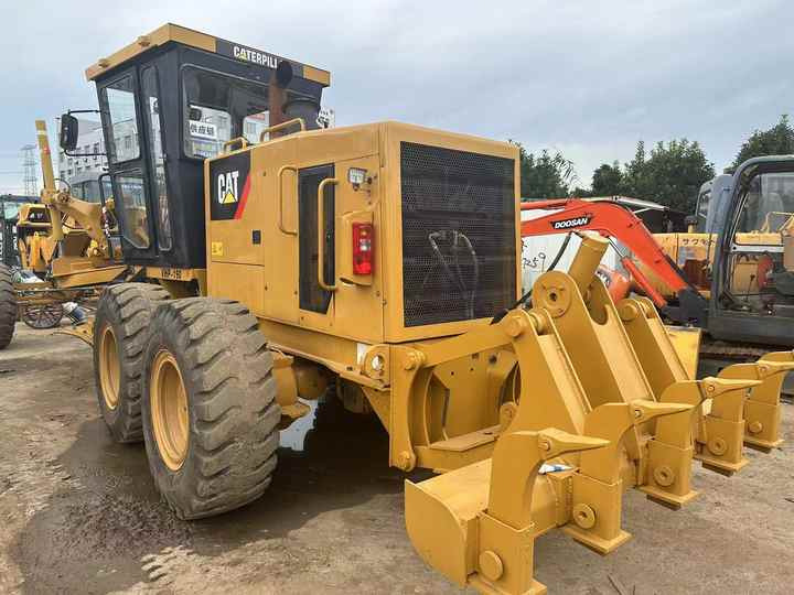 Used Caterpillar CAT 140k Land Road Motor Grader CAT140k Used Grader Cheap Price for Sale - Grader: afbeelding 3 Used Caterpillar CAT 140k Land Road Motor Grader CAT140k Used Grader Cheap Price for Sale - Grader: afbeelding 3