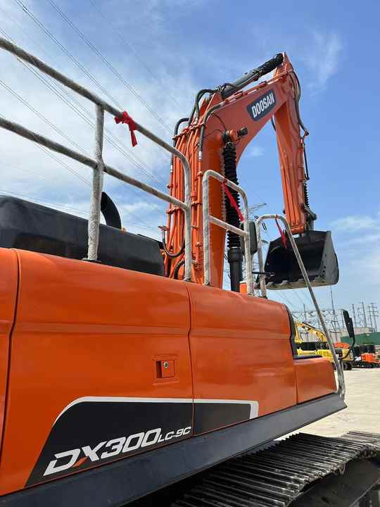 Rupsgraafmachine Used Digger DOOSAN DX300 Construction Machinery Construction Digger Used DOOSAN DX300 Cheap Excavator: afbeelding 6