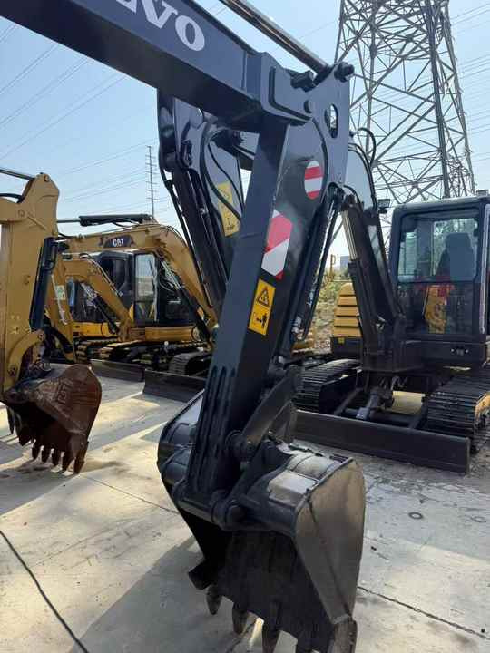 Used Digger VOLVO EC60D Construction Machinery Construction Digger Used VOLVO EC60D Cheap Excavator - Minigraafmachine: afbeelding 4 Used Digger VOLVO EC60D Construction Machinery Construction Digger Used VOLVO EC60D Cheap Excavator - Minigraafmachine: afbeelding 4