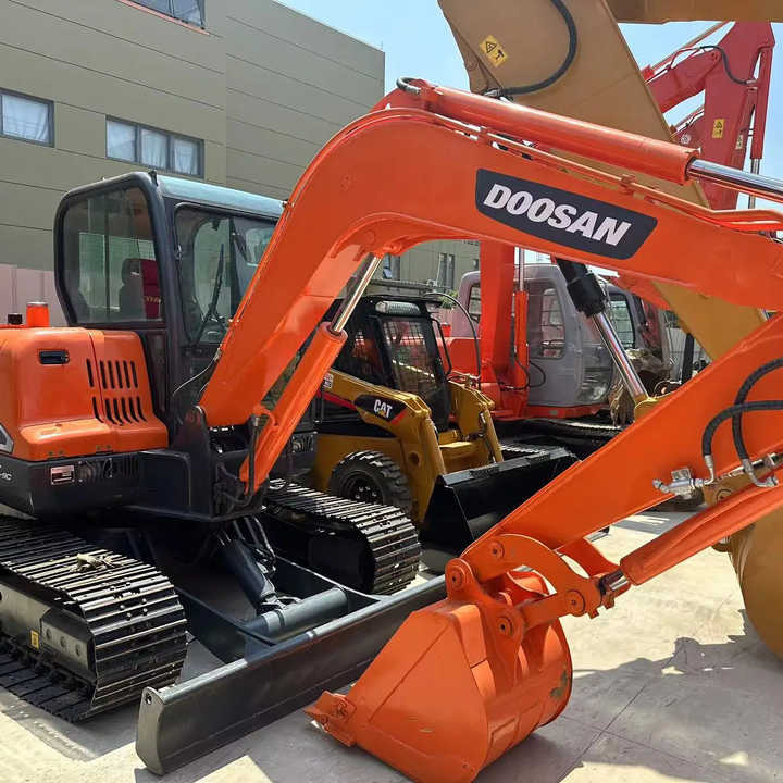 Used Excavator Doosan DX55 Excavators Mini Equipment Earth Moving Machinery Doosan Digger Excavator for Sale - Rupsgraafmachine: afbeelding 1 Used Excavator Doosan DX55 Excavators Mini Equipment Earth Moving Machinery Doosan Digger Excavator for Sale - Rupsgraafmachine: afbeelding 1