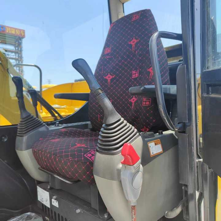 Used Excavator KOMATSU PC70-8 Construction Machinery Excavator PC70-8 PC60 PC70 Excavators for Sale at Negotiable Price - Graafmachine: afbeelding 5 Used Excavator KOMATSU PC70-8 Construction Machinery Excavator PC70-8 PC60 PC70 Excavators for Sale at Negotiable Price - Graafmachine: afbeelding 5