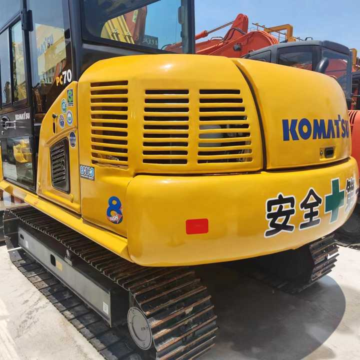 Used Excavator KOMATSU PC70-8 Construction Machinery Excavator PC70-8 PC60 PC70 Excavators for Sale at Negotiable Price - Graafmachine: afbeelding 3 Used Excavator KOMATSU PC70-8 Construction Machinery Excavator PC70-8 PC60 PC70 Excavators for Sale at Negotiable Price - Graafmachine: afbeelding 3