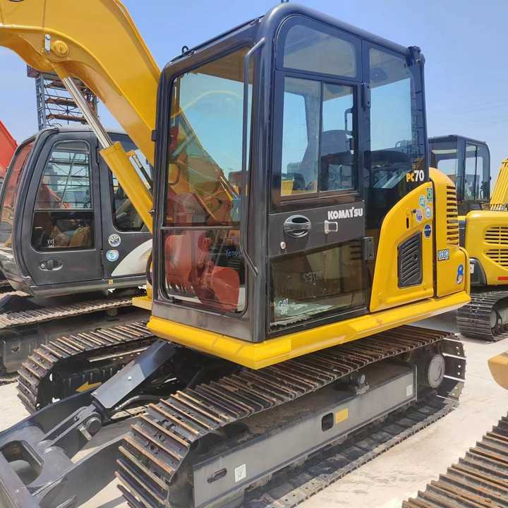 Used Excavator KOMATSU PC70-8 Construction Machinery Excavator PC70-8 PC60 PC70 Excavators for Sale at Negotiable Price - Graafmachine: afbeelding 1 Used Excavator KOMATSU PC70-8 Construction Machinery Excavator PC70-8 PC60 PC70 Excavators for Sale at Negotiable Price - Graafmachine: afbeelding 1