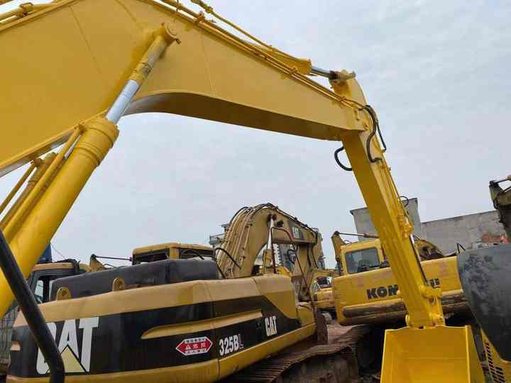 Used Good Quality Japan Original PC200-7 in Good Condition PC200-7 Komatsu - Rupsgraafmachine: afbeelding 5 Used Good Quality Japan Original PC200-7 in Good Condition PC200-7 Komatsu - Rupsgraafmachine: afbeelding 5