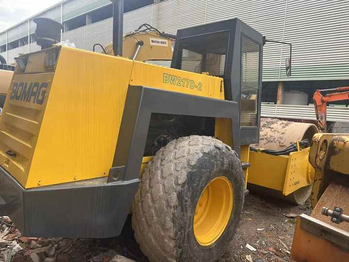 Used Heavy Construction Equipment BW217D Second Hand Road Rollers Used Machine Hot Sale - Asfaltwals: afbeelding 4 Used Heavy Construction Equipment BW217D Second Hand Road Rollers Used Machine Hot Sale - Asfaltwals: afbeelding 4