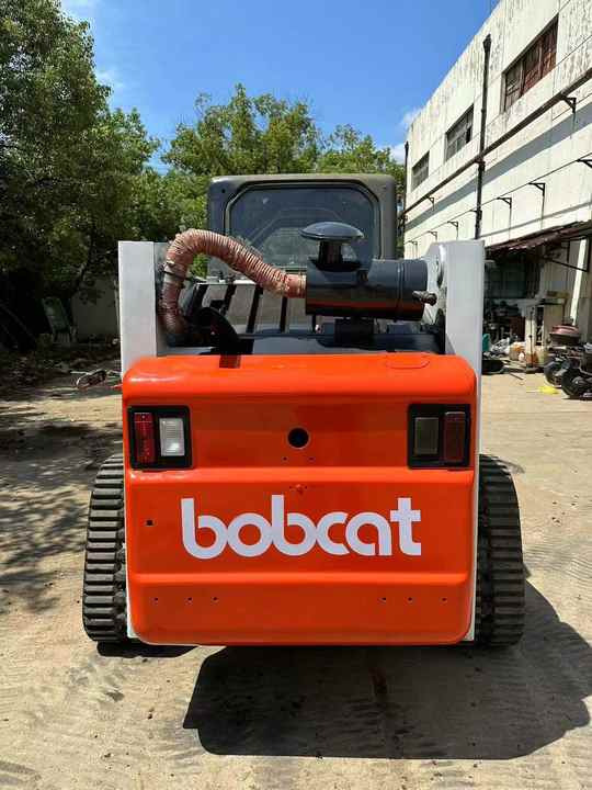 Used Heavy Construction Equipment Crawler bobcat T864 Second Hand Smaller Skid Steers Used Machine for Sale - Schranklader: afbeelding 3 Used Heavy Construction Equipment Crawler bobcat T864 Second Hand Smaller Skid Steers Used Machine for Sale - Schranklader: afbeelding 3