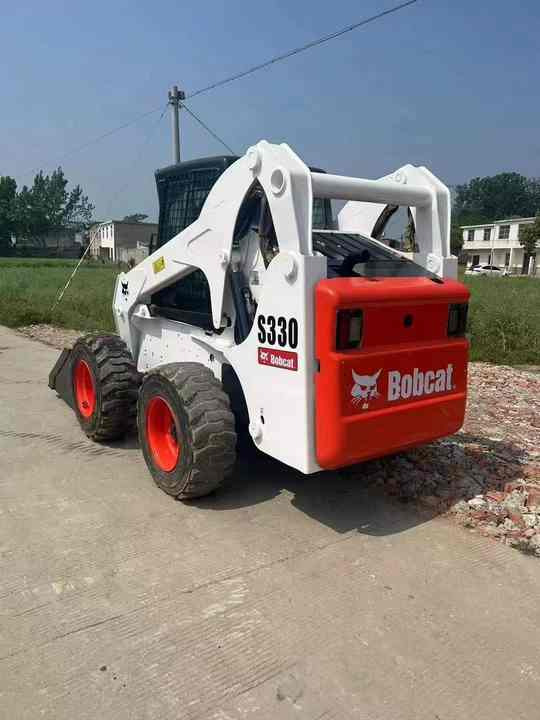 Used Heavy Construction Equipment bobcat S330 Second Hand Skid Steers Used Machine Hot Sale - Schranklader: afbeelding 4 Used Heavy Construction Equipment bobcat S330 Second Hand Skid Steers Used Machine Hot Sale - Schranklader: afbeelding 4