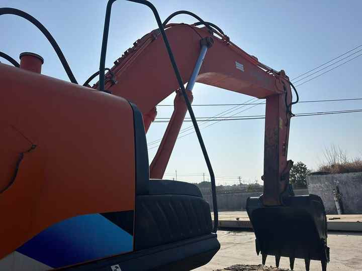 Used Hitachi Zx350H-5G New Model 35ton Excavator Second Hand Machine Popular Brand Japan HITACHI Hydraulic Machinery - Graafmachine: afbeelding 4 Used Hitachi Zx350H-5G New Model 35ton Excavator Second Hand Machine Popular Brand Japan HITACHI Hydraulic Machinery - Graafmachine: afbeelding 4