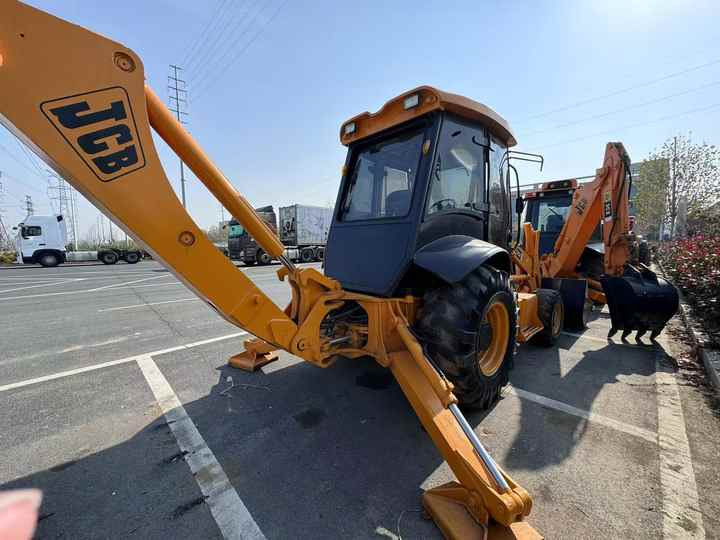 Graaflaadmachine Used Hydraulic Backhoe Loader JCB3CX 7t in Good Condition Cheap Price in Stock Jcb 3cx 4cx 4cx Loader in Hefei for Sale: afbeelding 6 Graaflaadmachine Used Hydraulic Backhoe Loader JCB3CX 7t in Good Condition Cheap Price in Stock Jcb 3cx 4cx 4cx Loader in Hefei for Sale: afbeelding 6