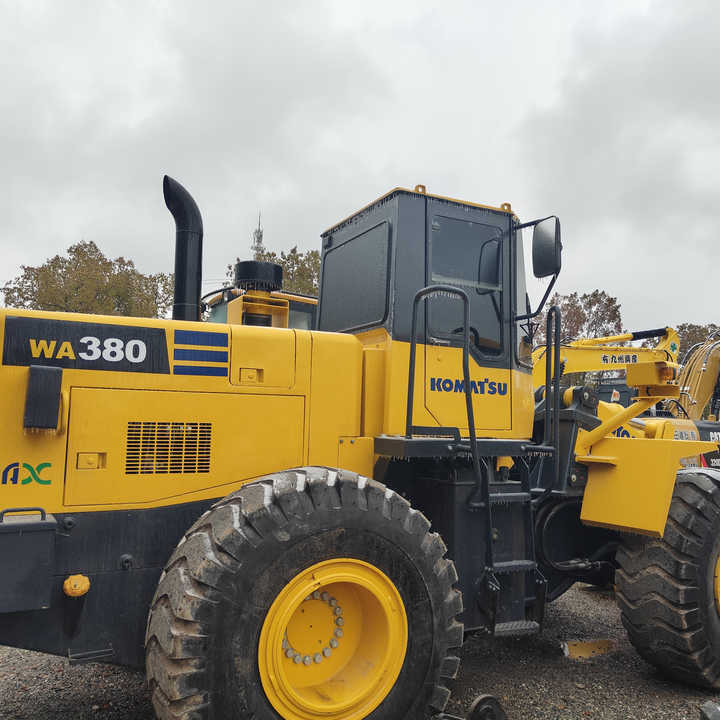 Used komatsu WA380-3 Wheel Loader Hot Sale Original Japan Brand Koamtsu Wheel Loader for Sale - Wiellader: afbeelding 1 Used komatsu WA380-3 Wheel Loader Hot Sale Original Japan Brand Koamtsu Wheel Loader for Sale - Wiellader: afbeelding 1