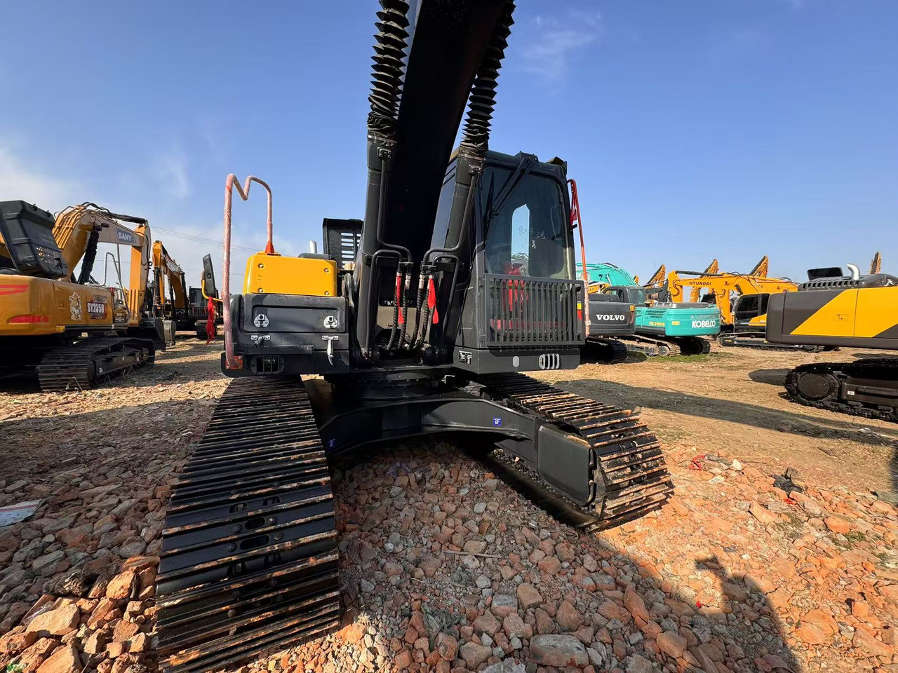 VOLVO Used Excellent  Excavator EC210 on Sale - Rupsgraafmachine: afbeelding 3 VOLVO Used Excellent  Excavator EC210 on Sale - Rupsgraafmachine: afbeelding 3