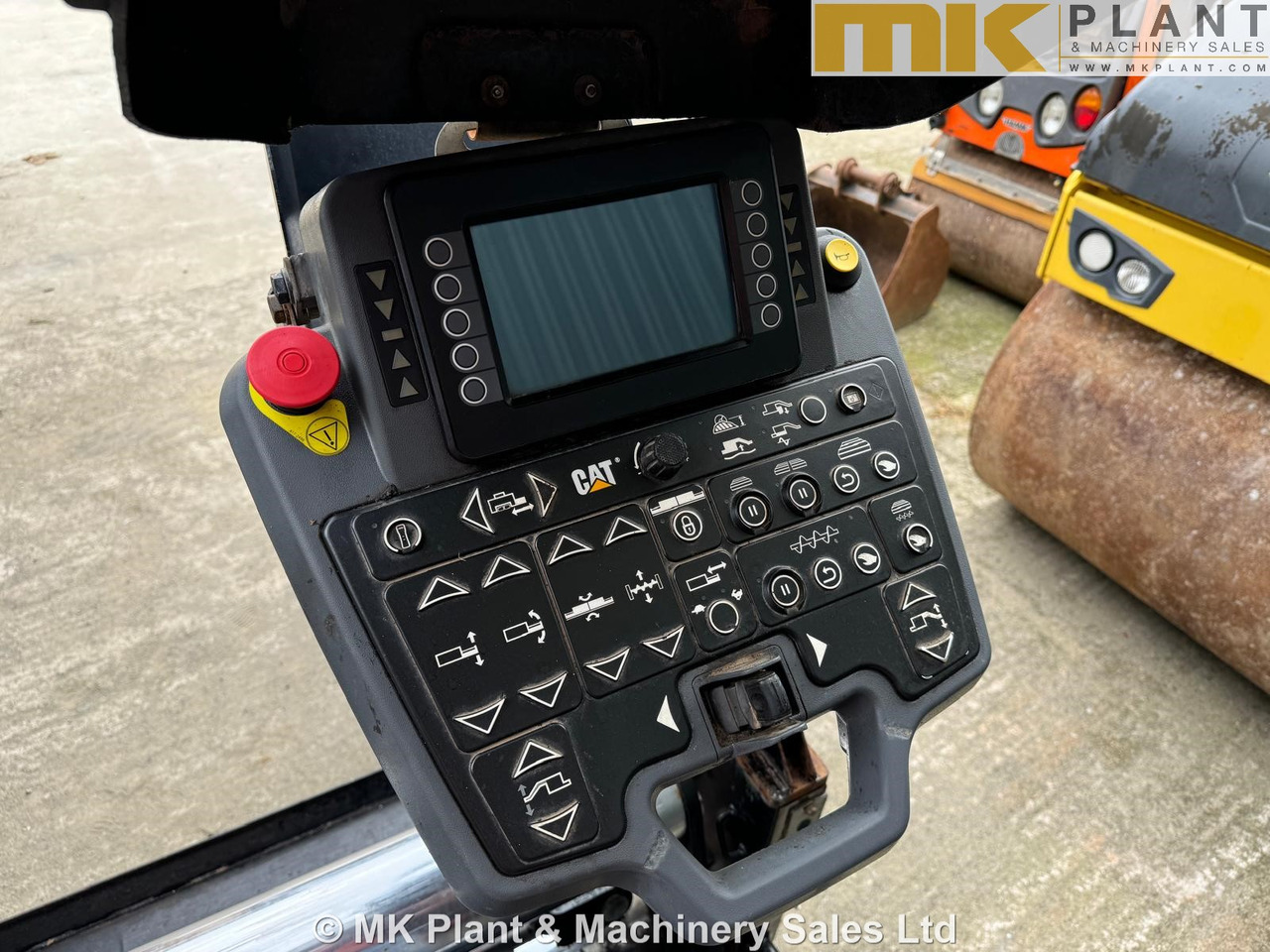 Asfaltafwerkmachine CATERPILLAR AP500F: afbeelding 15 Asfaltafwerkmachine CATERPILLAR AP500F: afbeelding 15