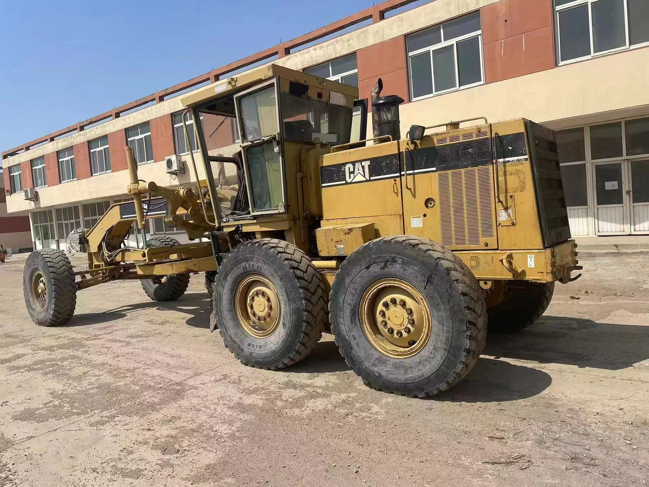 CATERPILLAR 14H - Grader: afbeelding 1 CATERPILLAR 14H - Grader: afbeelding 1