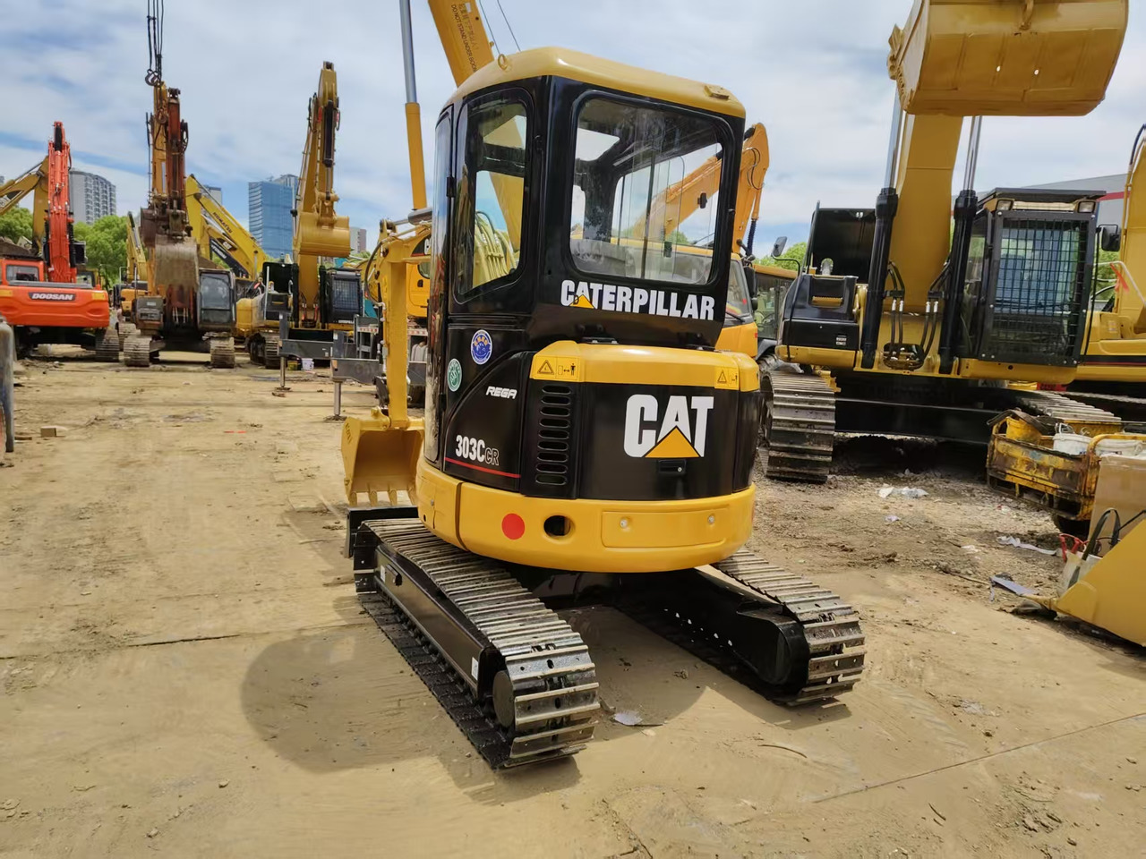 CATERPILLAR 303C - Minigraafmachine: afbeelding 5 CATERPILLAR 303C - Minigraafmachine: afbeelding 5