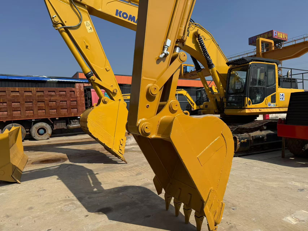 CATERPILLAR 320C - Rupsgraafmachine: afbeelding 4 CATERPILLAR 320C - Rupsgraafmachine: afbeelding 4