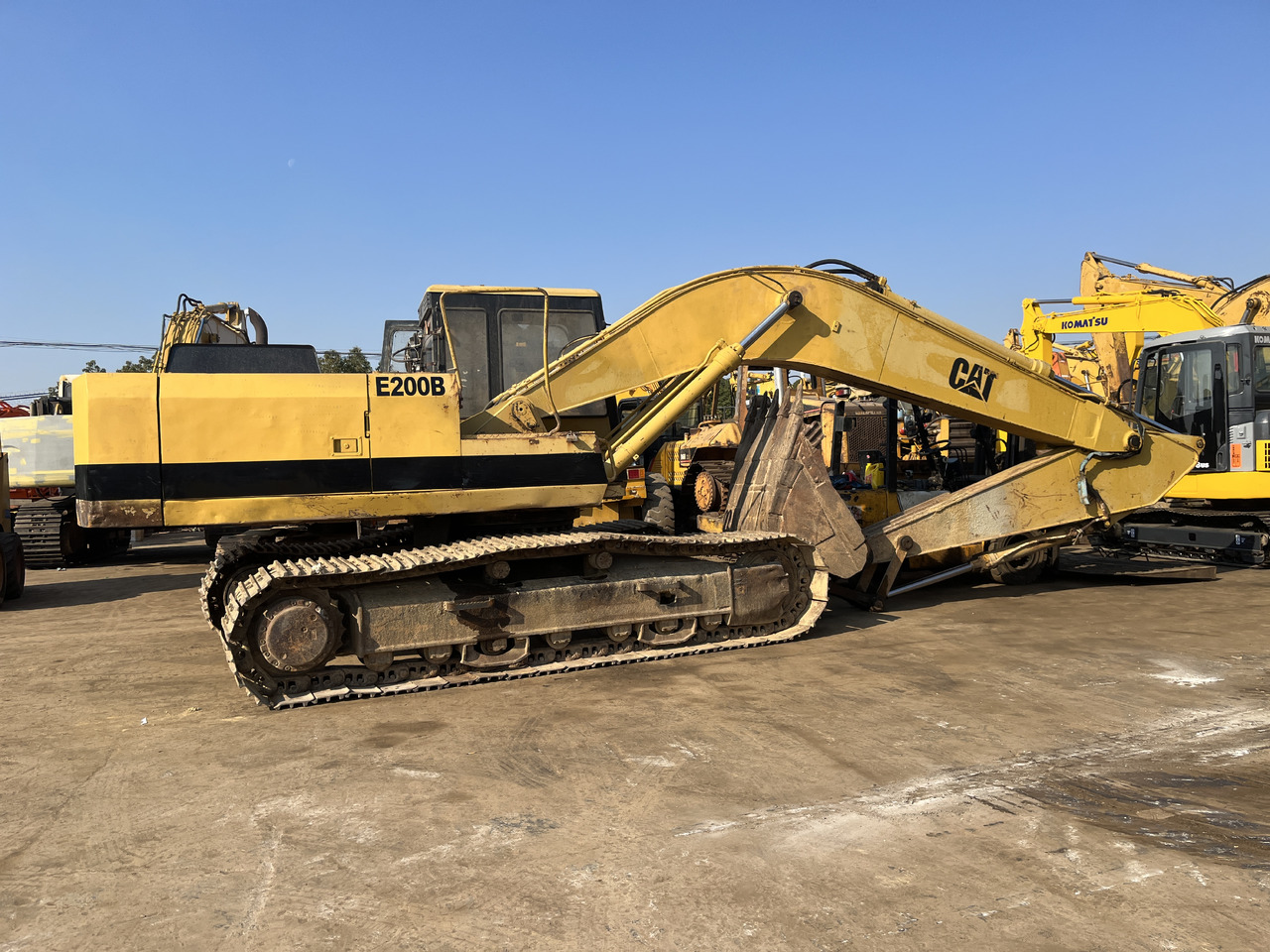 CATERPILLAR E200 - Rupsgraafmachine: afbeelding 1 CATERPILLAR E200 - Rupsgraafmachine: afbeelding 1