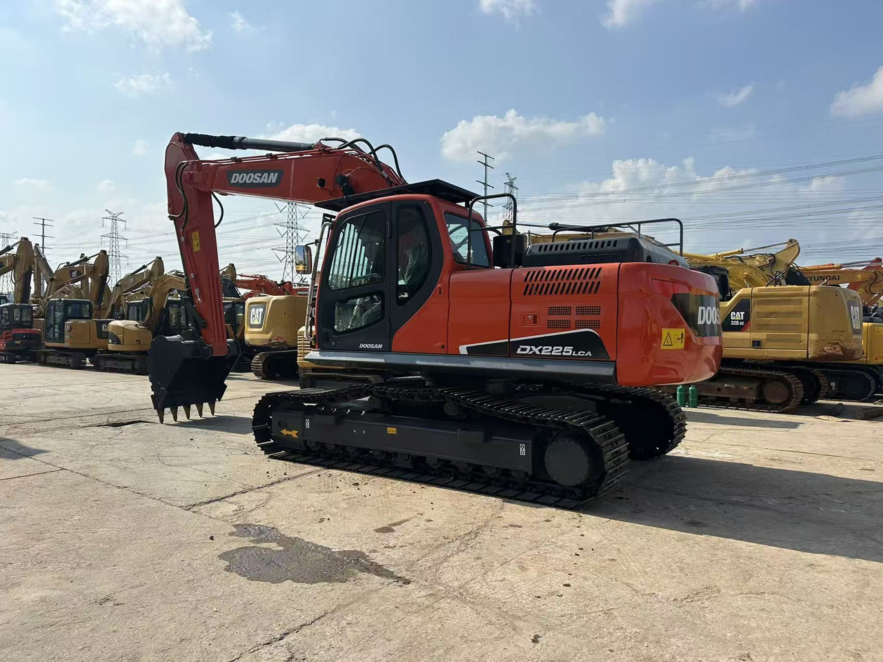 DOOSAN DX225LCA - Rupsgraafmachine: afbeelding 2 DOOSAN DX225LCA - Rupsgraafmachine: afbeelding 2