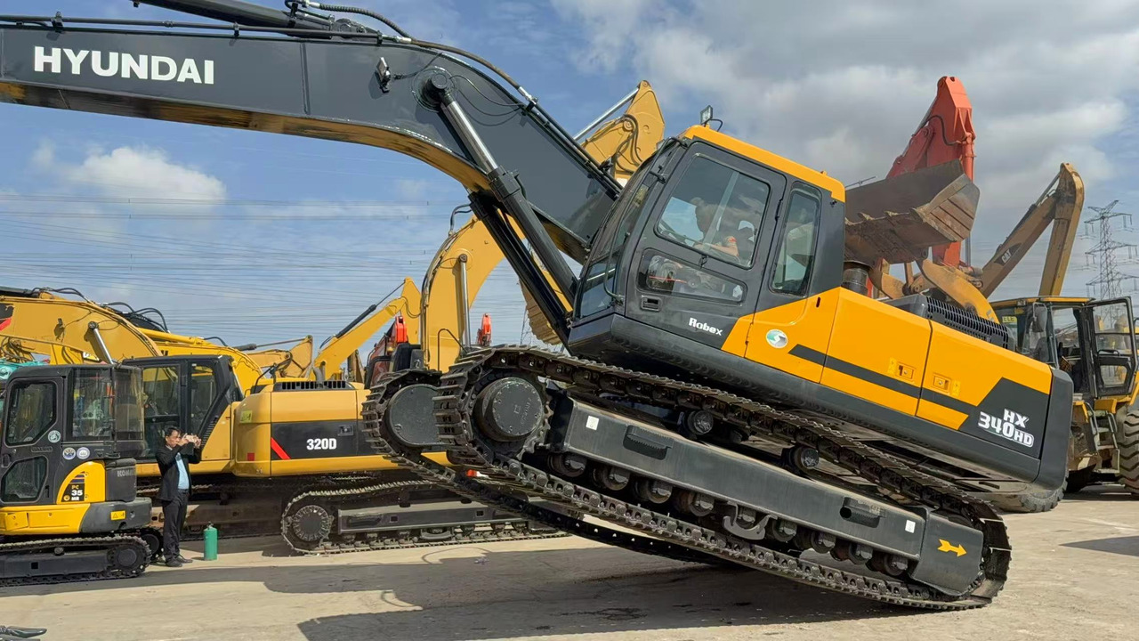 HYUNDAI HX340HD - Rupsgraafmachine: afbeelding 4 HYUNDAI HX340HD - Rupsgraafmachine: afbeelding 4