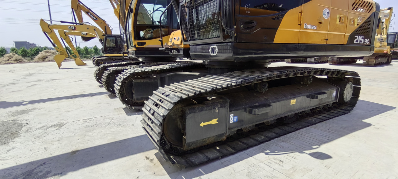 HYUNDAI R215-9T - Rupsgraafmachine: afbeelding 4 HYUNDAI R215-9T - Rupsgraafmachine: afbeelding 4