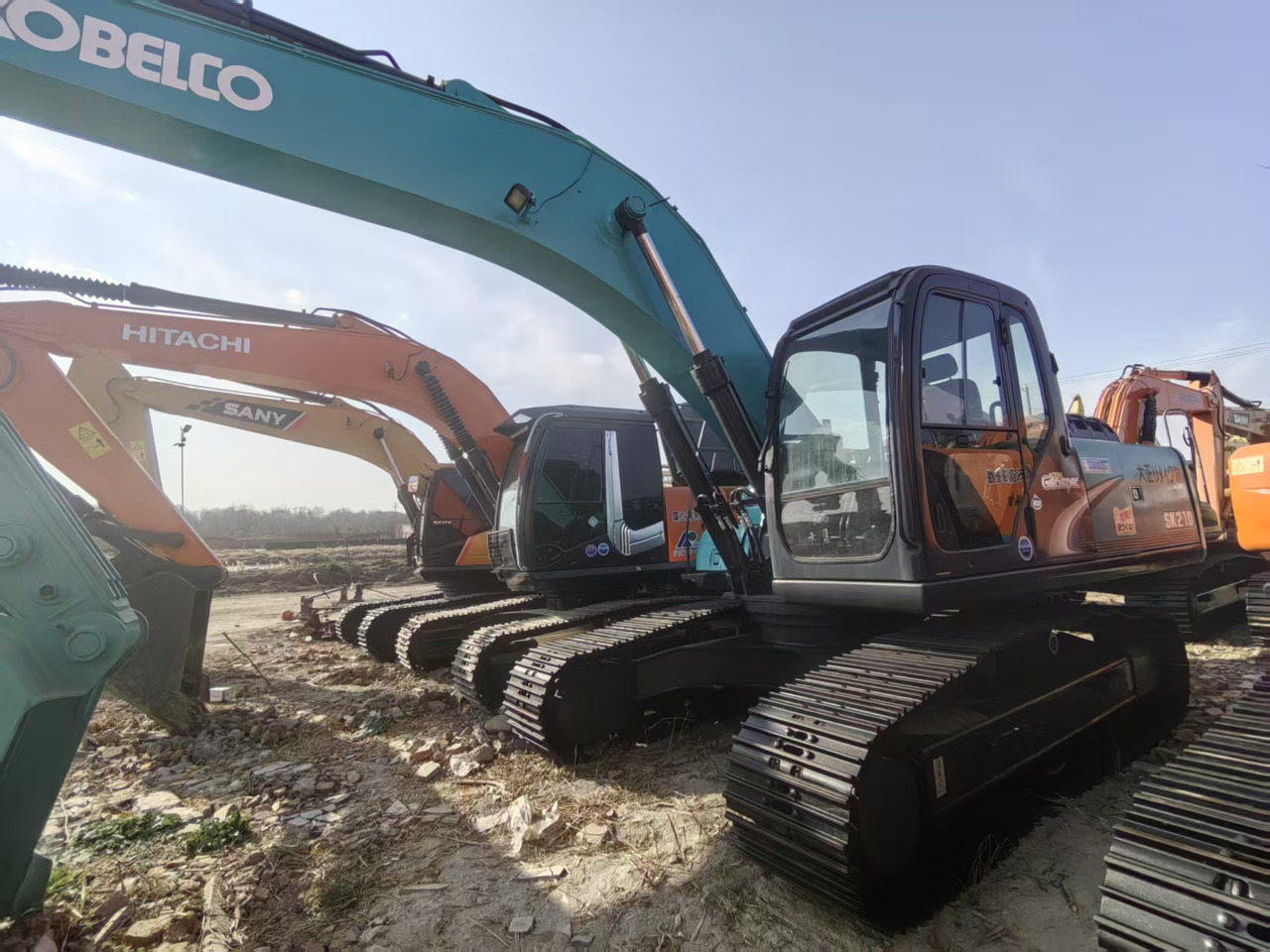 KOBELCO SK210-8 - Minigraafmachine: afbeelding 1 KOBELCO SK210-8 - Minigraafmachine: afbeelding 1