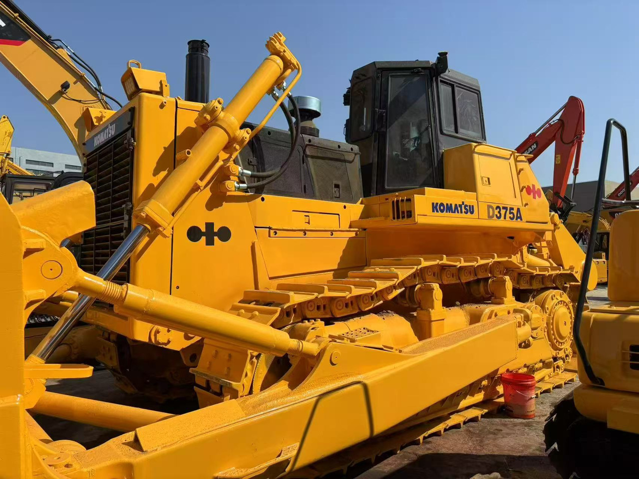 KOMATSU D375 - Bulldozer: afbeelding 3 KOMATSU D375 - Bulldozer: afbeelding 3
