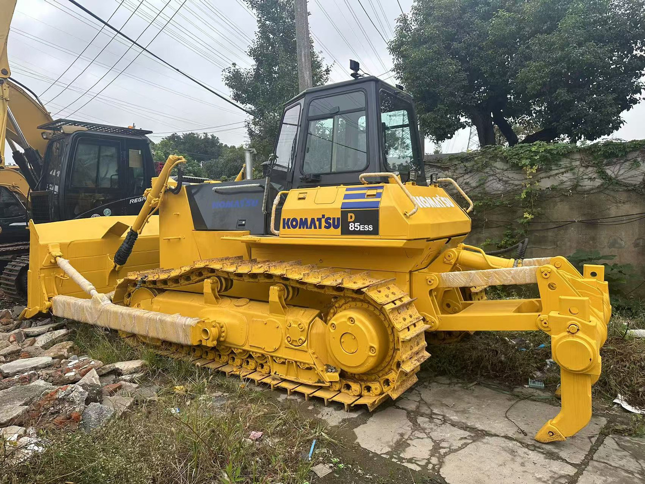 KOMATSU D85ESS - Bulldozer: afbeelding 4 KOMATSU D85ESS - Bulldozer: afbeelding 4