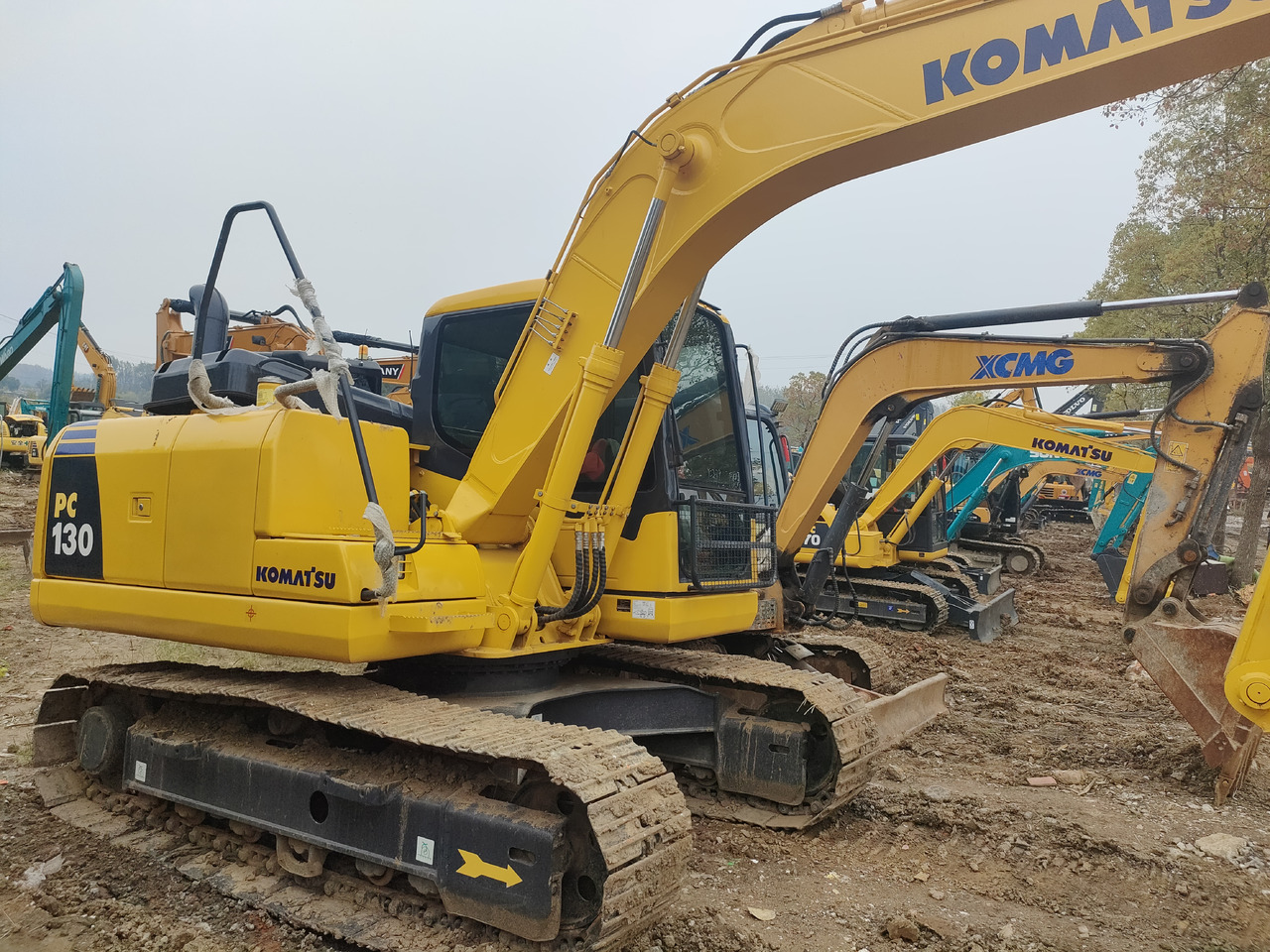 KOMATSU PC130-7 - Mobiele graafmachine: afbeelding 2 KOMATSU PC130-7 - Mobiele graafmachine: afbeelding 2