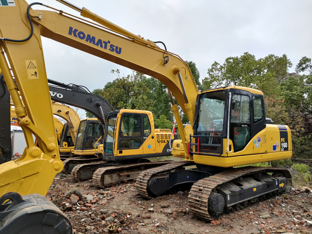 KOMATSU PC160-7 - Rupsgraafmachine: afbeelding 3 KOMATSU PC160-7 - Rupsgraafmachine: afbeelding 3