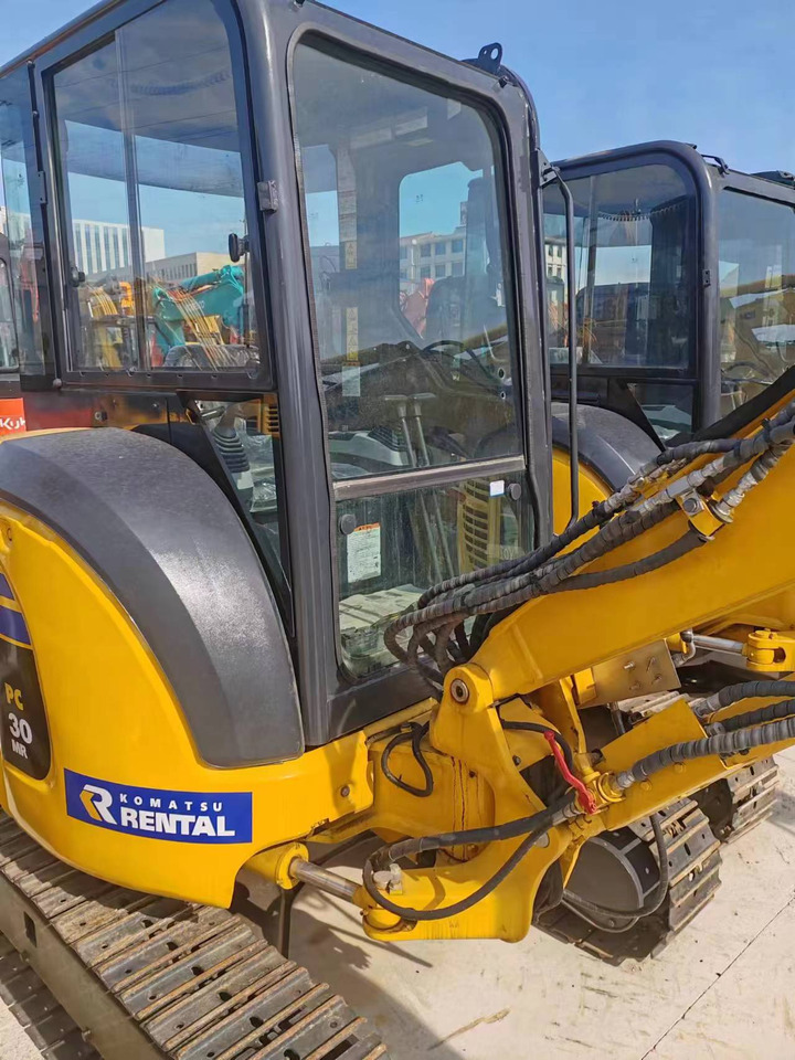 KOMATSU PC30 - Rupsgraafmachine: afbeelding 4 KOMATSU PC30 - Rupsgraafmachine: afbeelding 4