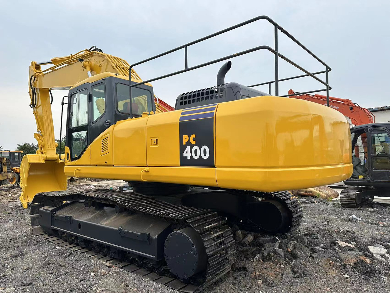 KOMATSU PC400-7 - Rupsgraafmachine: afbeelding 2 KOMATSU PC400-7 - Rupsgraafmachine: afbeelding 2