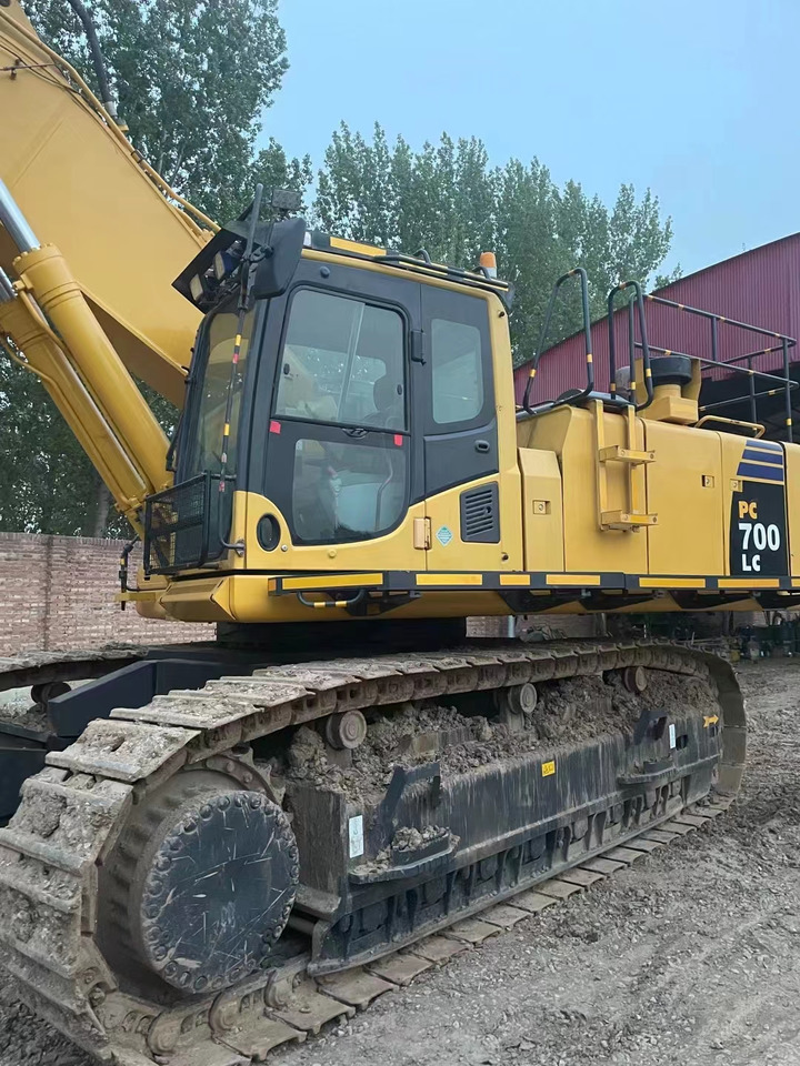 KOMATSU PC700 - Rupsgraafmachine: afbeelding 1 KOMATSU PC700 - Rupsgraafmachine: afbeelding 1