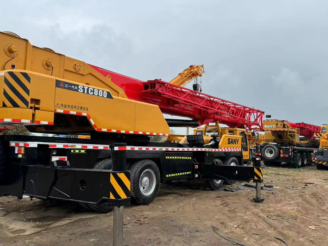 SANY STC800 - Mobiele kraan: afbeelding 3 SANY STC800 - Mobiele kraan: afbeelding 3
