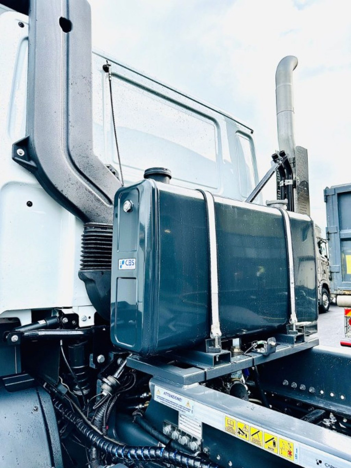 Nieuw Haakarmsysteem vrachtwagen DAF CF85 NUOVO SCARRABILE: afbeelding 9
