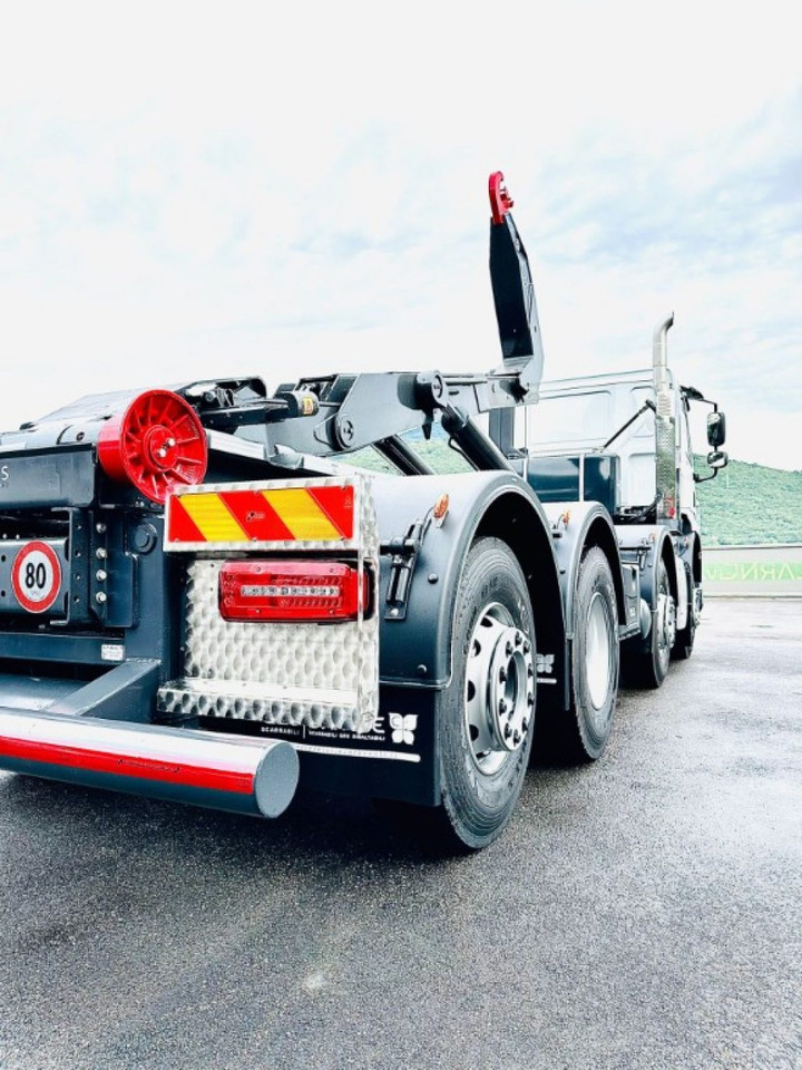 Nieuw Haakarmsysteem vrachtwagen DAF CF85 NUOVO SCARRABILE: afbeelding 17