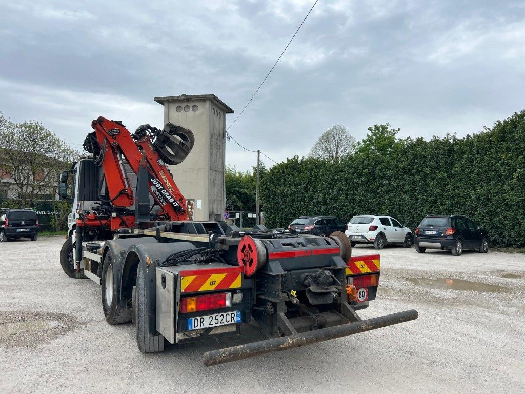 IVECO STRALIS 260E45 SCARRABILE - Haakarmsysteem vrachtwagen: afbeelding 4 IVECO STRALIS 260E45 SCARRABILE - Haakarmsysteem vrachtwagen: afbeelding 4