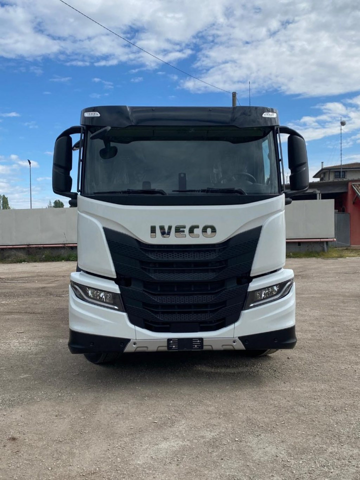 IVECO X-WAY AD280X48Y NUOVO SCARRABILE PASSO 3120 - Haakarmsysteem vrachtwagen: afbeelding 2 IVECO X-WAY AD280X48Y NUOVO SCARRABILE PASSO 3120 - Haakarmsysteem vrachtwagen: afbeelding 2