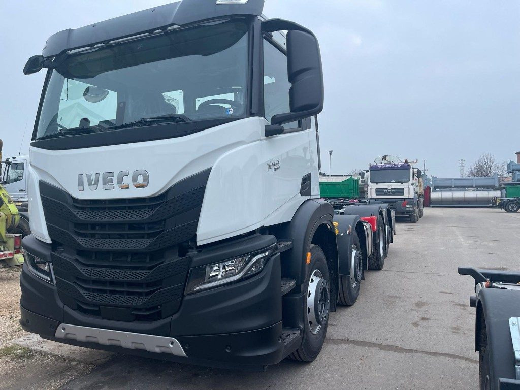 IVECO X-WAY AD350X480YPS SCARRABILE NUOVO - Haakarmsysteem vrachtwagen: afbeelding 2 IVECO X-WAY AD350X480YPS SCARRABILE NUOVO - Haakarmsysteem vrachtwagen: afbeelding 2