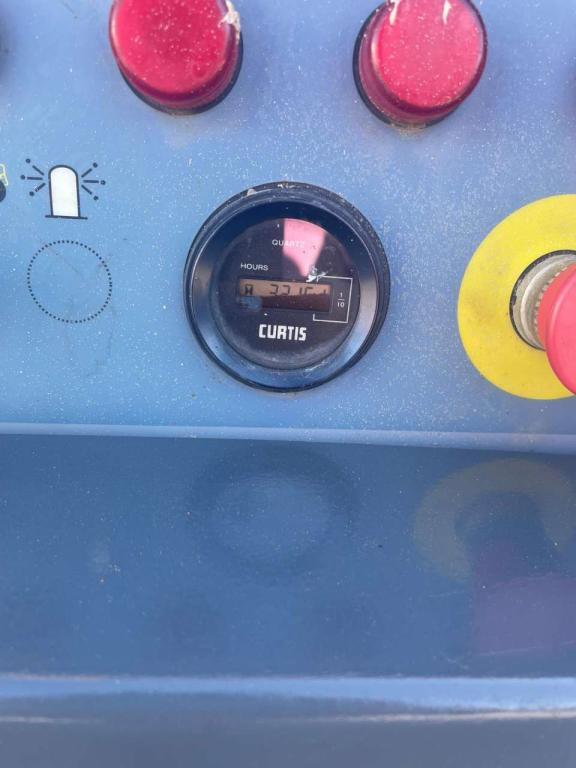 Haulotte COMPACT 12DX - Schaarlift: afbeelding 4 Haulotte COMPACT 12DX - Schaarlift: afbeelding 4