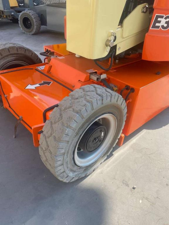 JLG E300AJP - Knikarmhoogwerker: afbeelding 4 JLG E300AJP - Knikarmhoogwerker: afbeelding 4