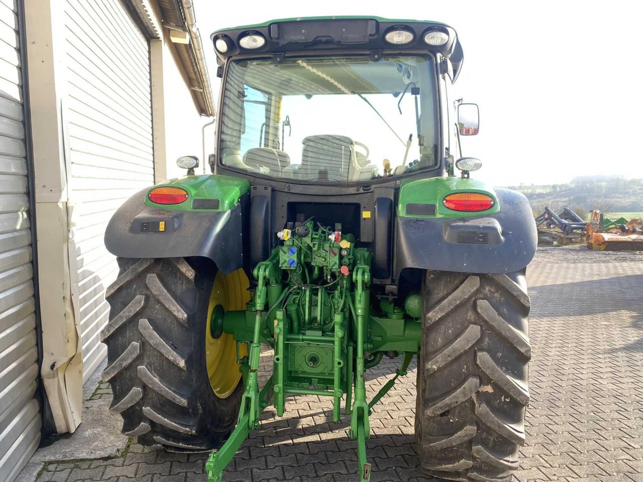 Tractor John Deere 6115R: afbeelding 7