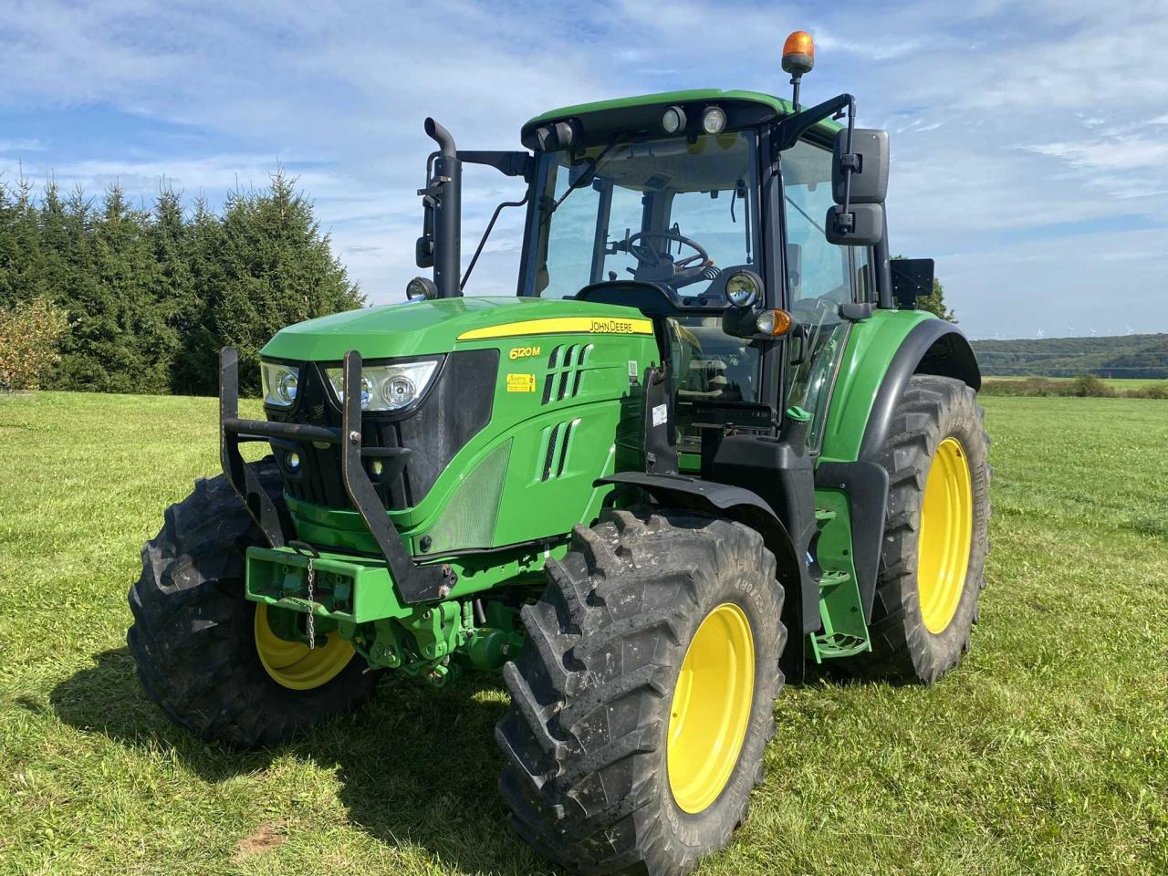 John Deere 6120M - Tractor: afbeelding 2 John Deere 6120M - Tractor: afbeelding 2