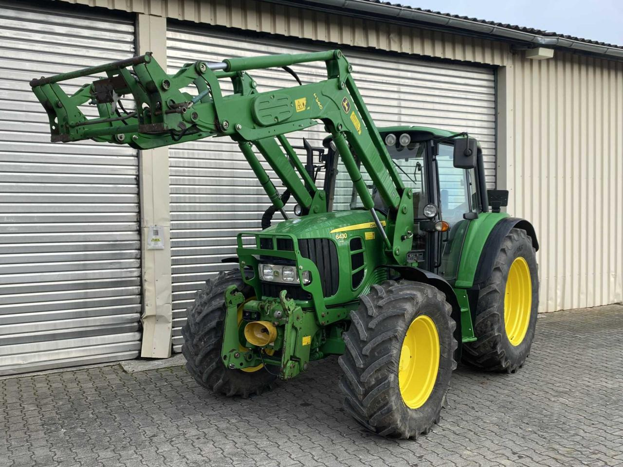 John Deere 6430 Premium - Tractor: afbeelding 3 John Deere 6430 Premium - Tractor: afbeelding 3