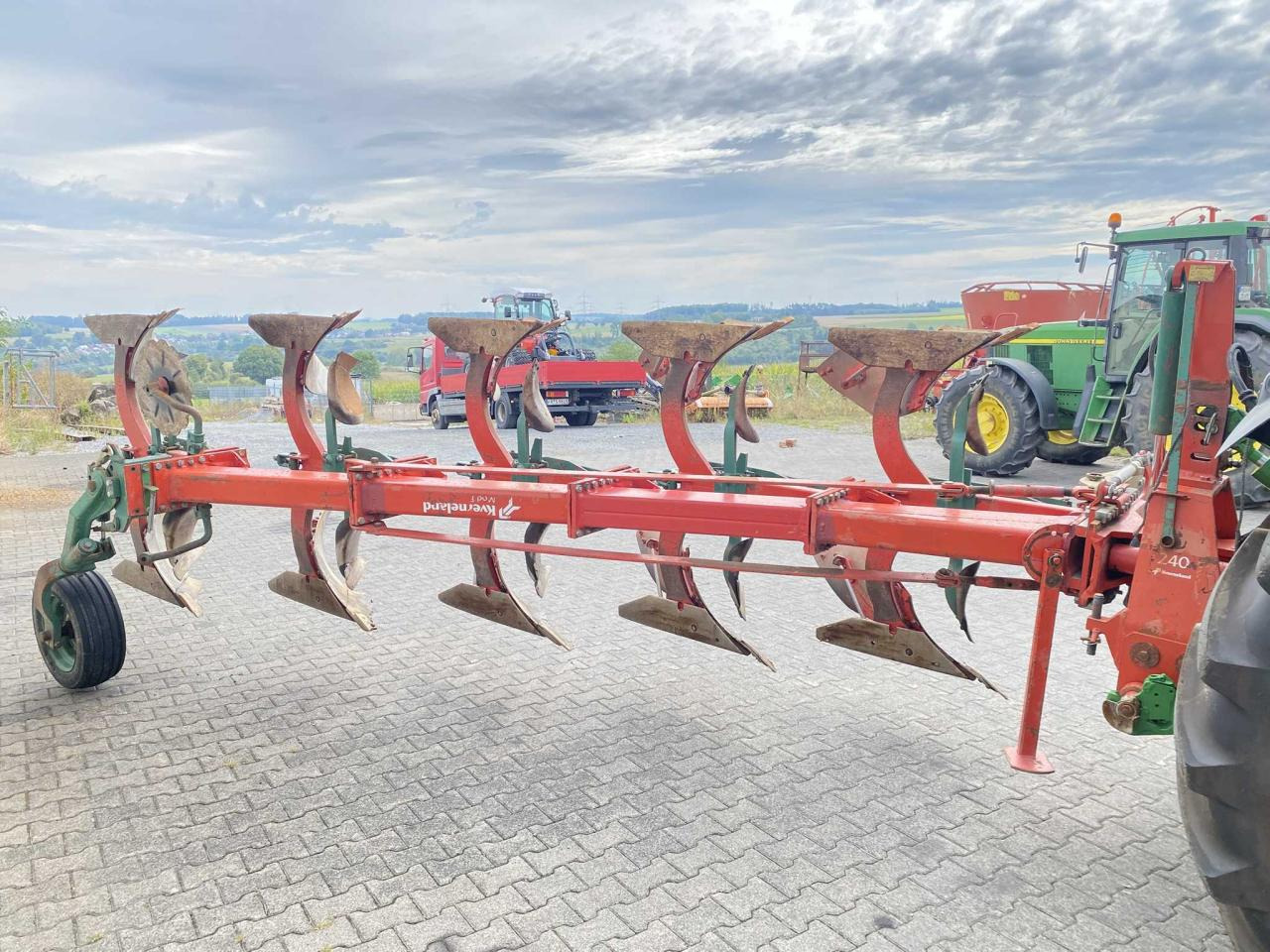 Kverneland F 240 - 9 - Ploeg: afbeelding 2 Kverneland F 240 - 9 - Ploeg: afbeelding 2