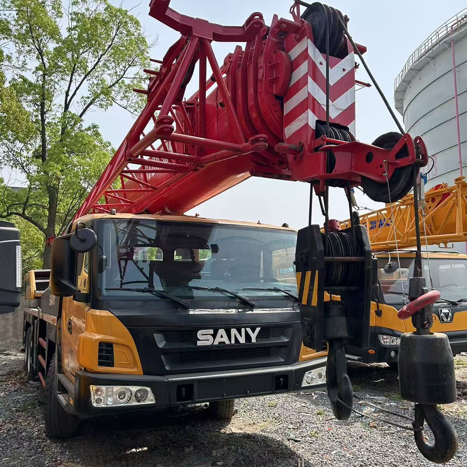 SANY STC250S stc500 stc550 stc300 stc350 25 ton truck crane - Mobiele kraan: afbeelding 2 SANY STC250S stc500 stc550 stc300 stc350 25 ton truck crane - Mobiele kraan: afbeelding 2