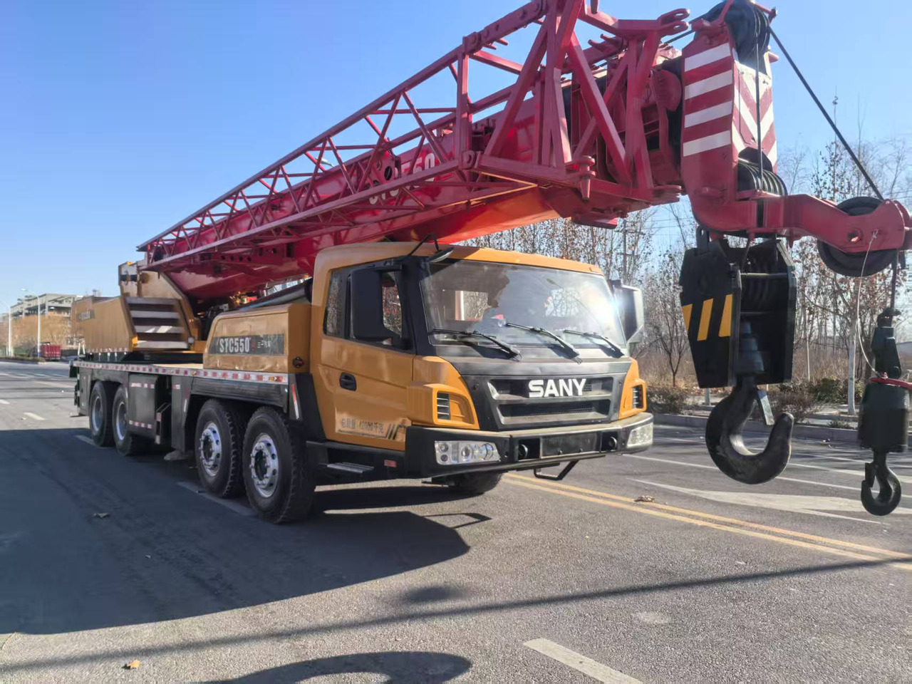 SANY STC550 STC500 STC750 STC800 75ton 80ton 55ton 50ton used mobile crane - Mobiele kraan: afbeelding 2 SANY STC550 STC500 STC750 STC800 75ton 80ton 55ton 50ton used mobile crane - Mobiele kraan: afbeelding 2