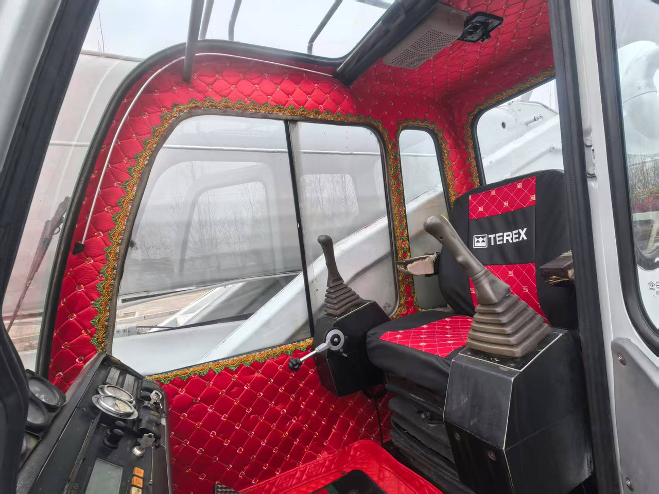 Mobiele kraan TEREX 70 TON TTC070G TRUCK CRANE: afbeelding 7 Mobiele kraan TEREX 70 TON TTC070G TRUCK CRANE: afbeelding 7