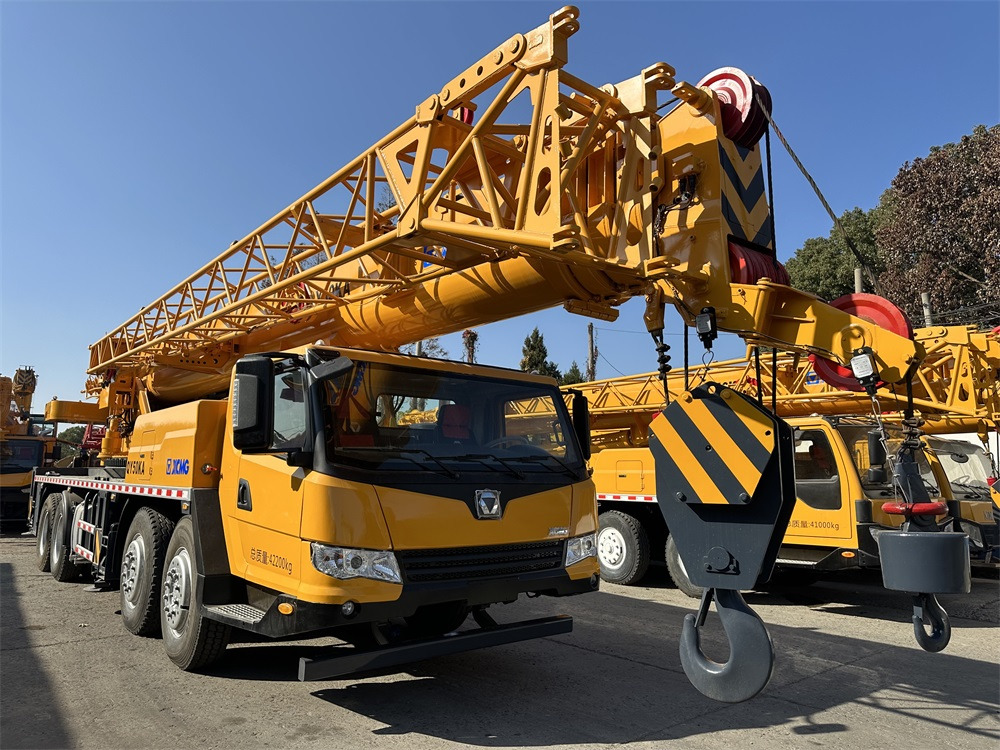 XCMG QY50KA QY70KA XCT50 QY50KC QY55KA QY25K5A XCT25L5 25TON 50TON 55TON 70TON 80TON 90TON 100TON 130TON 150TON - Mobiele kraan: afbeelding 2 XCMG QY50KA QY70KA XCT50 QY50KC QY55KA QY25K5A XCT25L5 25TON 50TON 55TON 70TON 80TON 90TON 100TON 130TON 150TON - Mobiele kraan: afbeelding 2