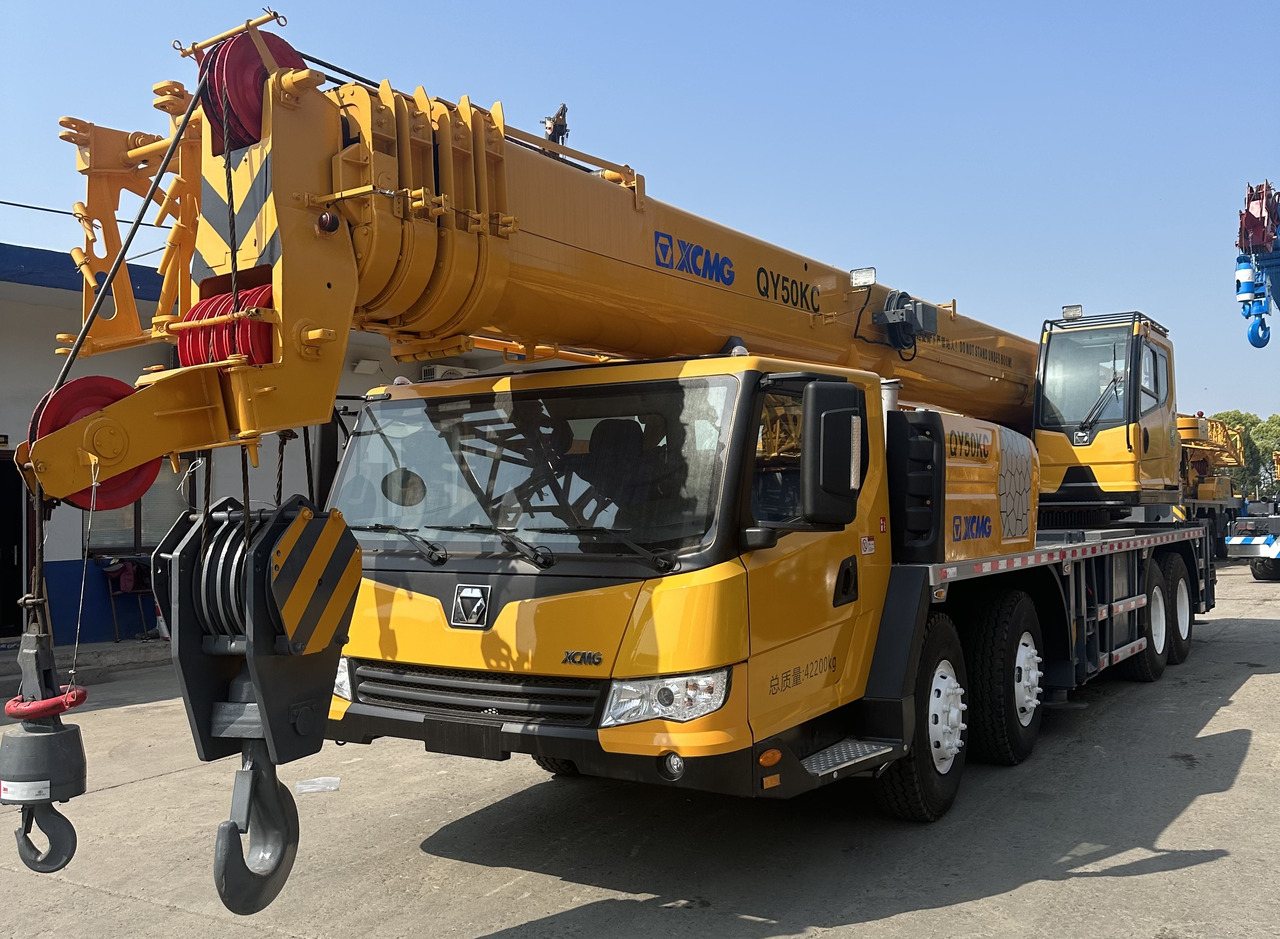 XCMG QY50KC 50 Ton 55ton truck crane - Mobiele kraan: afbeelding 1 XCMG QY50KC 50 Ton 55ton truck crane - Mobiele kraan: afbeelding 1