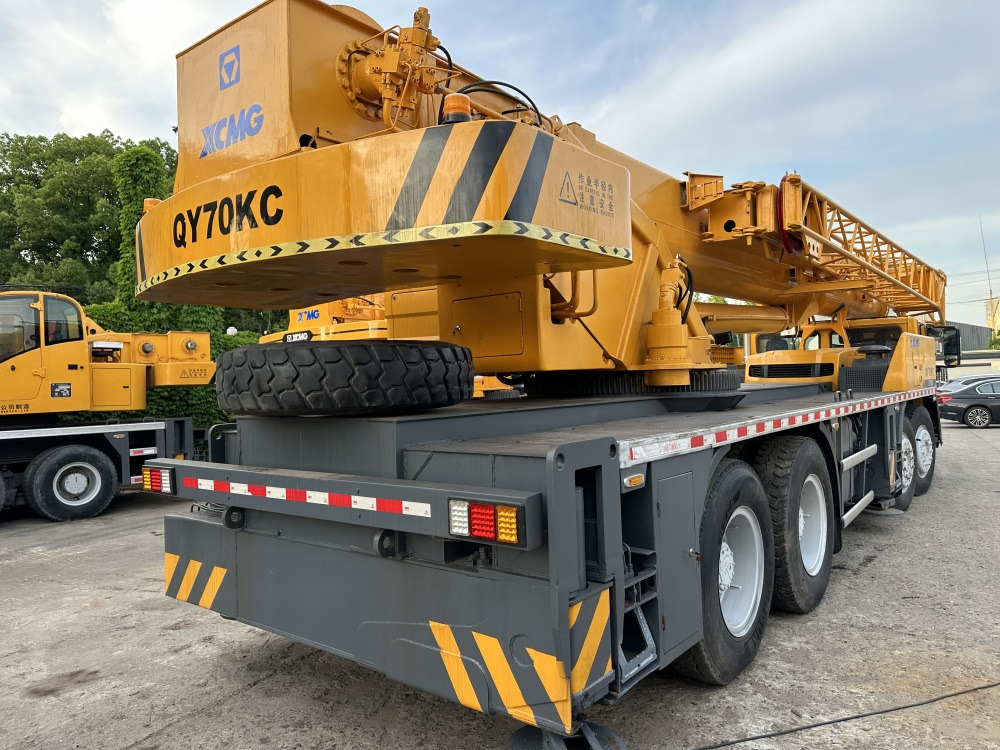 XCMG qy70kc xct75 qy75kc 70ton 75 ton 80 ton 85 ton 90 ton 100 ton 110 ton 130 ton truck crane - Mobiele kraan: afbeelding 4 XCMG qy70kc xct75 qy75kc 70ton 75 ton 80 ton 85 ton 90 ton 100 ton 110 ton 130 ton truck crane - Mobiele kraan: afbeelding 4